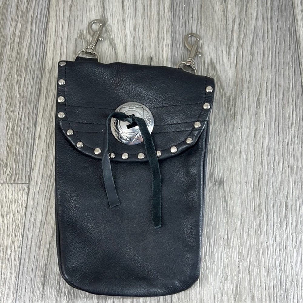 Milwaukee Leather Pouch